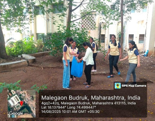 Cleanliness drive by NSS students